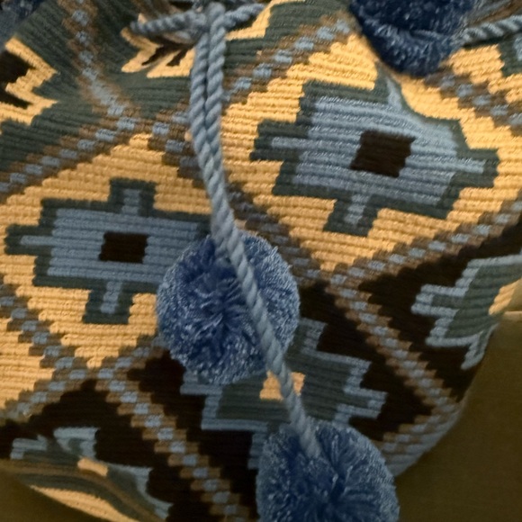 Blue Geometric Woven Shoulder Bag with Pom-Pom Accents - Picture 5 of 9